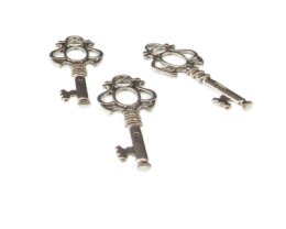 (image for) 42 x 16mm Key Silver Metal Charm/Pendant, 3 charms