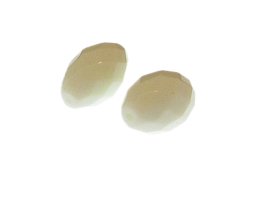 (image for) 30 x 18mm White Faceted Glass Oval Bead, 2 beads