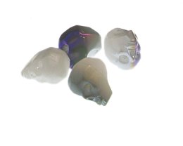 (image for) 24 x 20mm Random Silver Skull Glass Bead, 4 beads