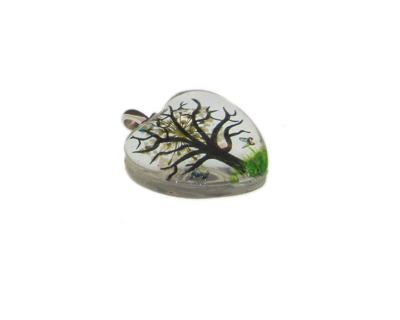 (image for) 24mm White Heart Glass Pendant w/Tree - Click Image to Close