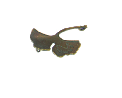 32 x 46mm Ginko Leaf Petina Metal Pendant