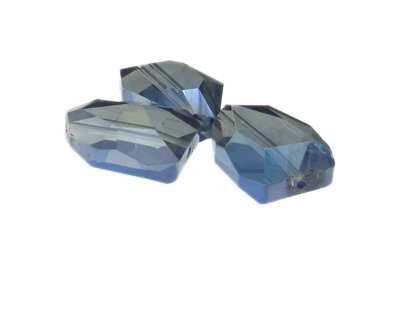 26 x 18mm Blue Faceted Glass Polygon Bead, 3 beads 26 x 18mm Blue Faceted Glass Polygon Bead, 3 beads